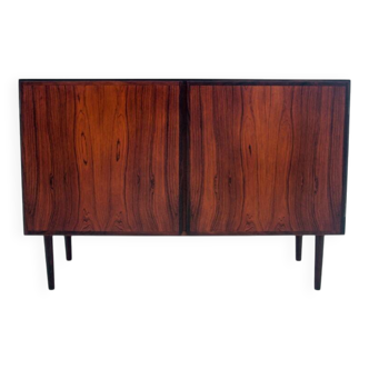 Commode en palissandre par Gunni Omann, Danemark, années 1960