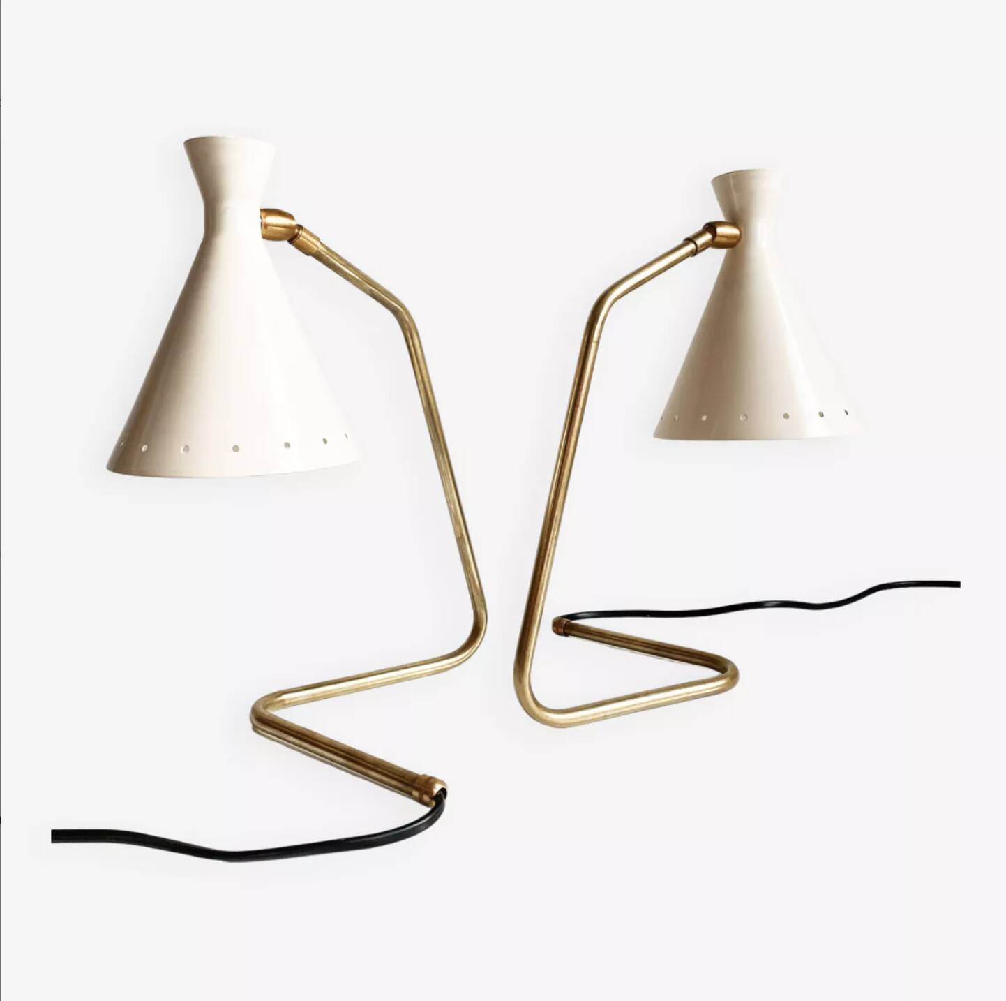 Pair of Italian "cocotte" lamps, 1950s design.