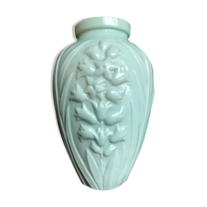 Vase art deco en opaline