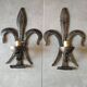 Brutalist iron wall light "fleur de lys"