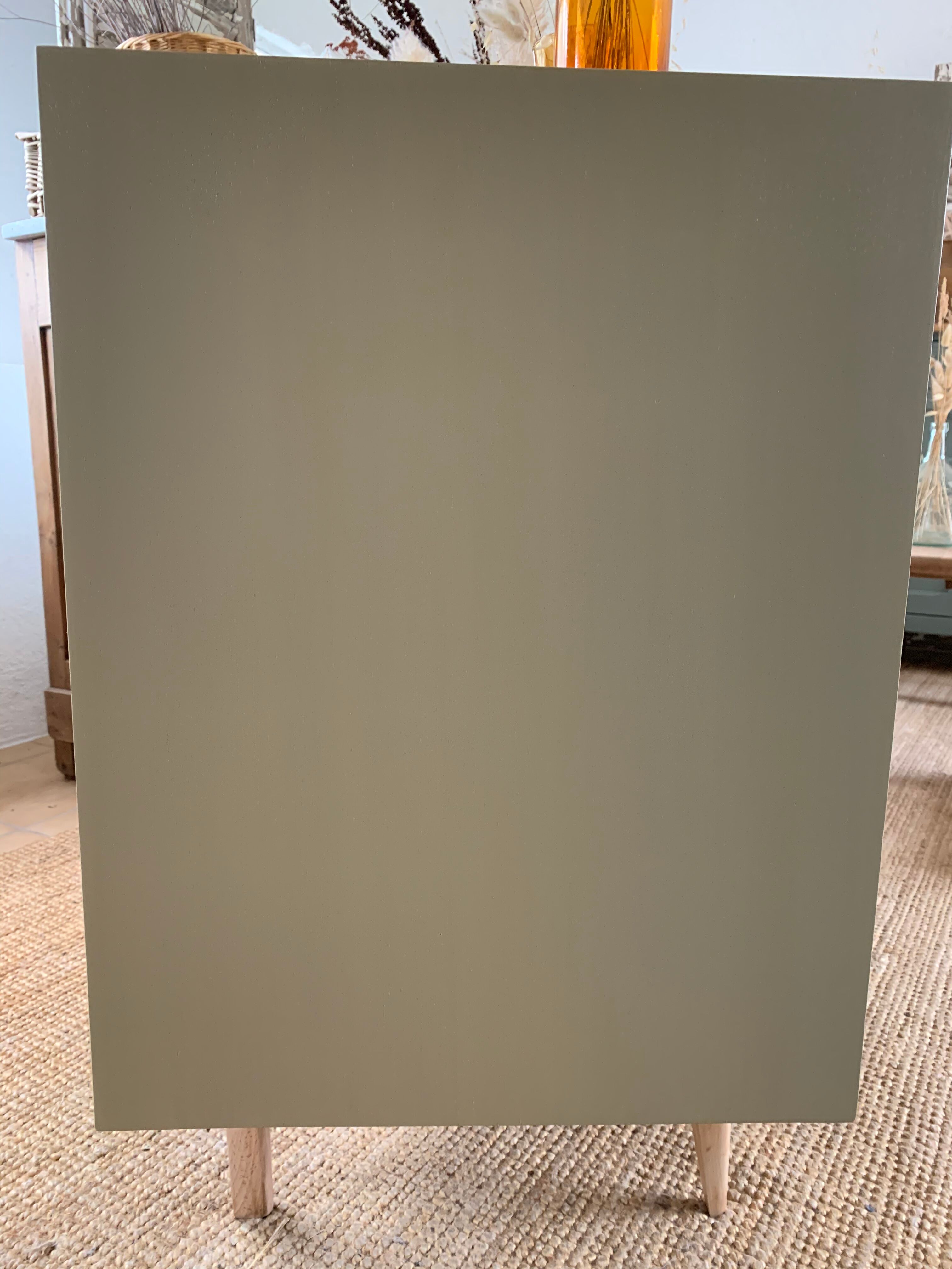 Vintage chest of drawers