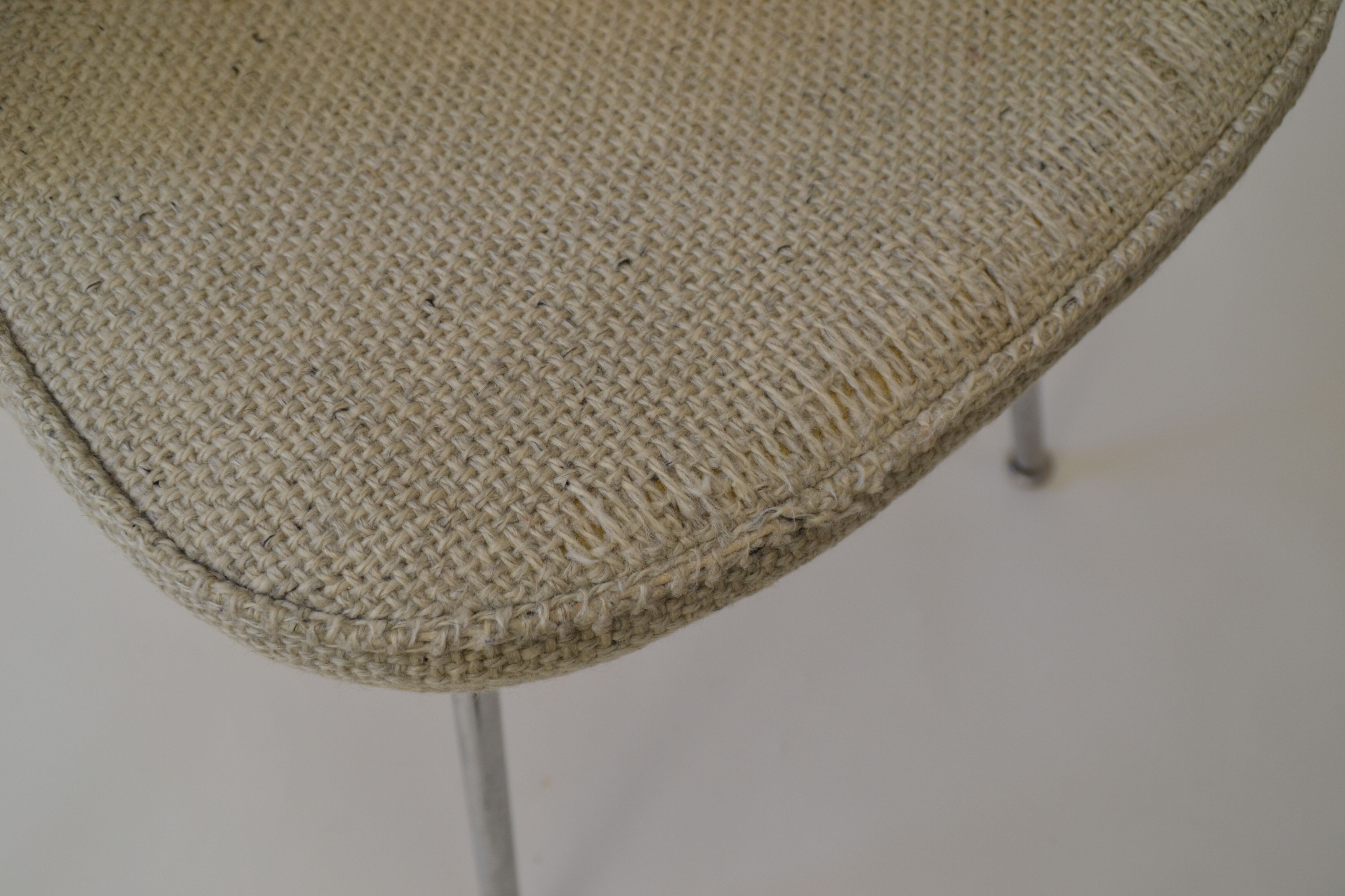 Chaise “Conférence” par Eero SAARINEN pour Knoll, circa 1955
