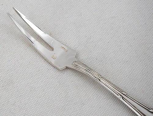 Boulenger Rubans Louis XVI, 10 snail forks, silver-plated crustaceans.