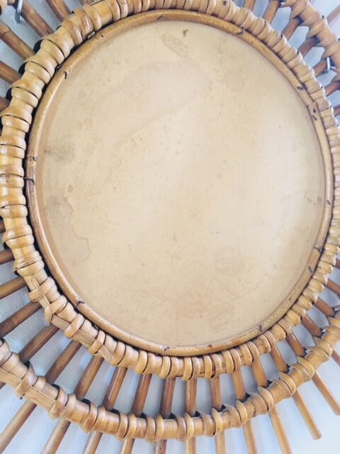 Sun rattan mirror 48x48cm