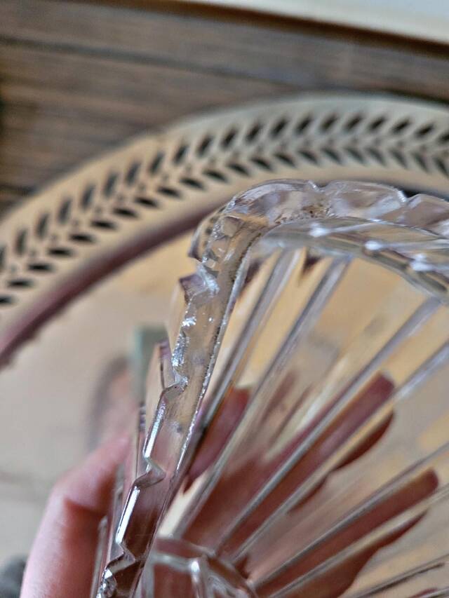 Art Deco style silver-plated metal and glass aperitif tray, 5 compartments.