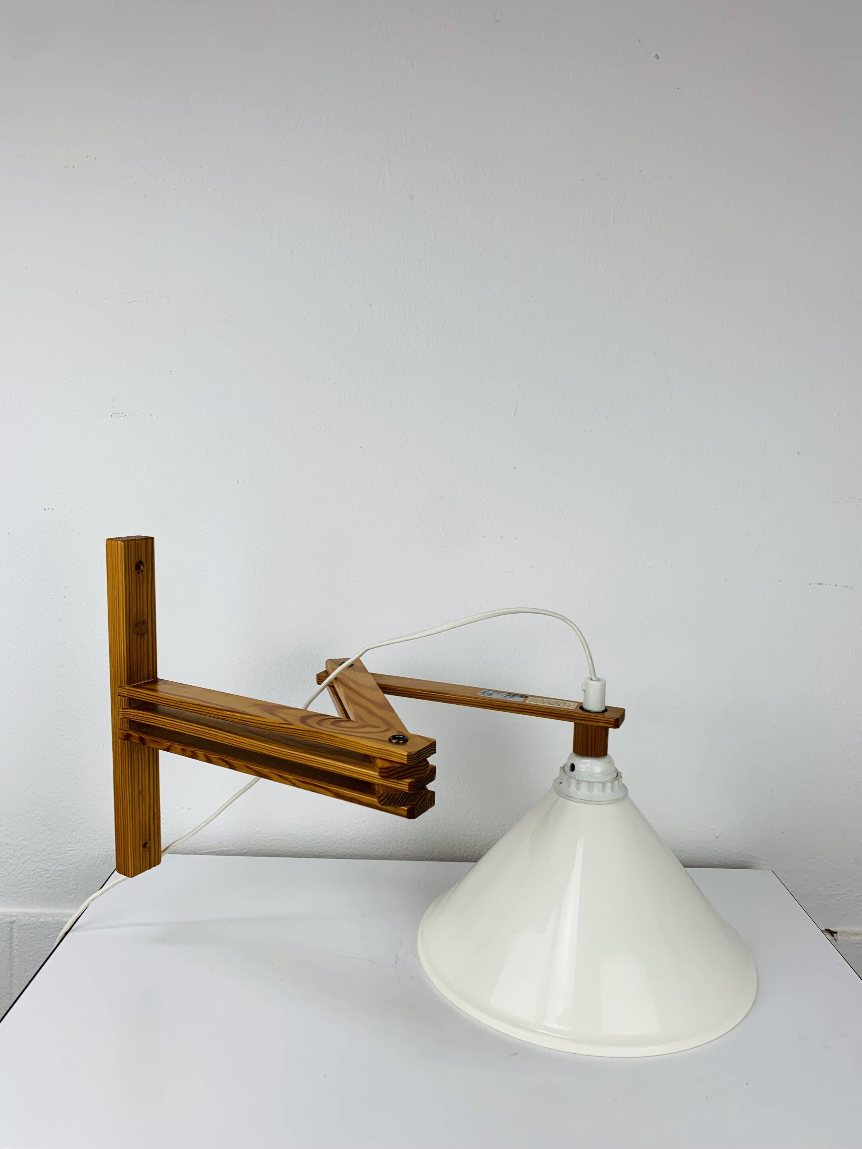 Vintage Ikea pine accordion folding wall lamp, 1980s