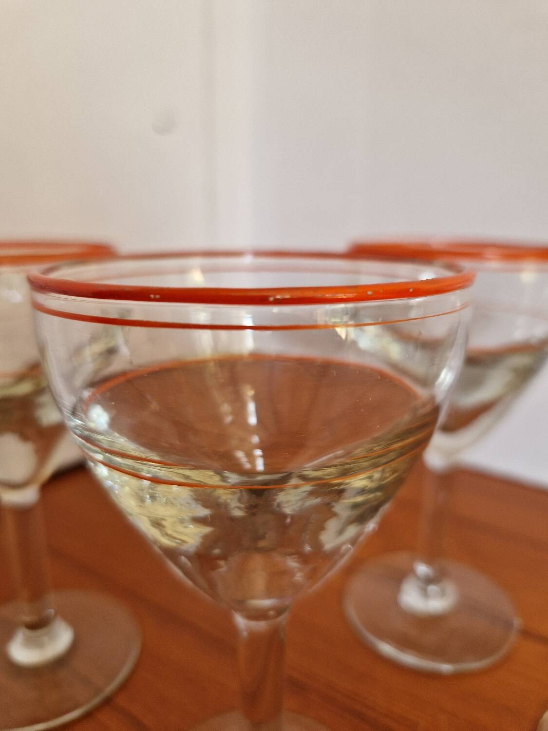 Set of 4 Blown Glass Bistro Glasses with Red Rim