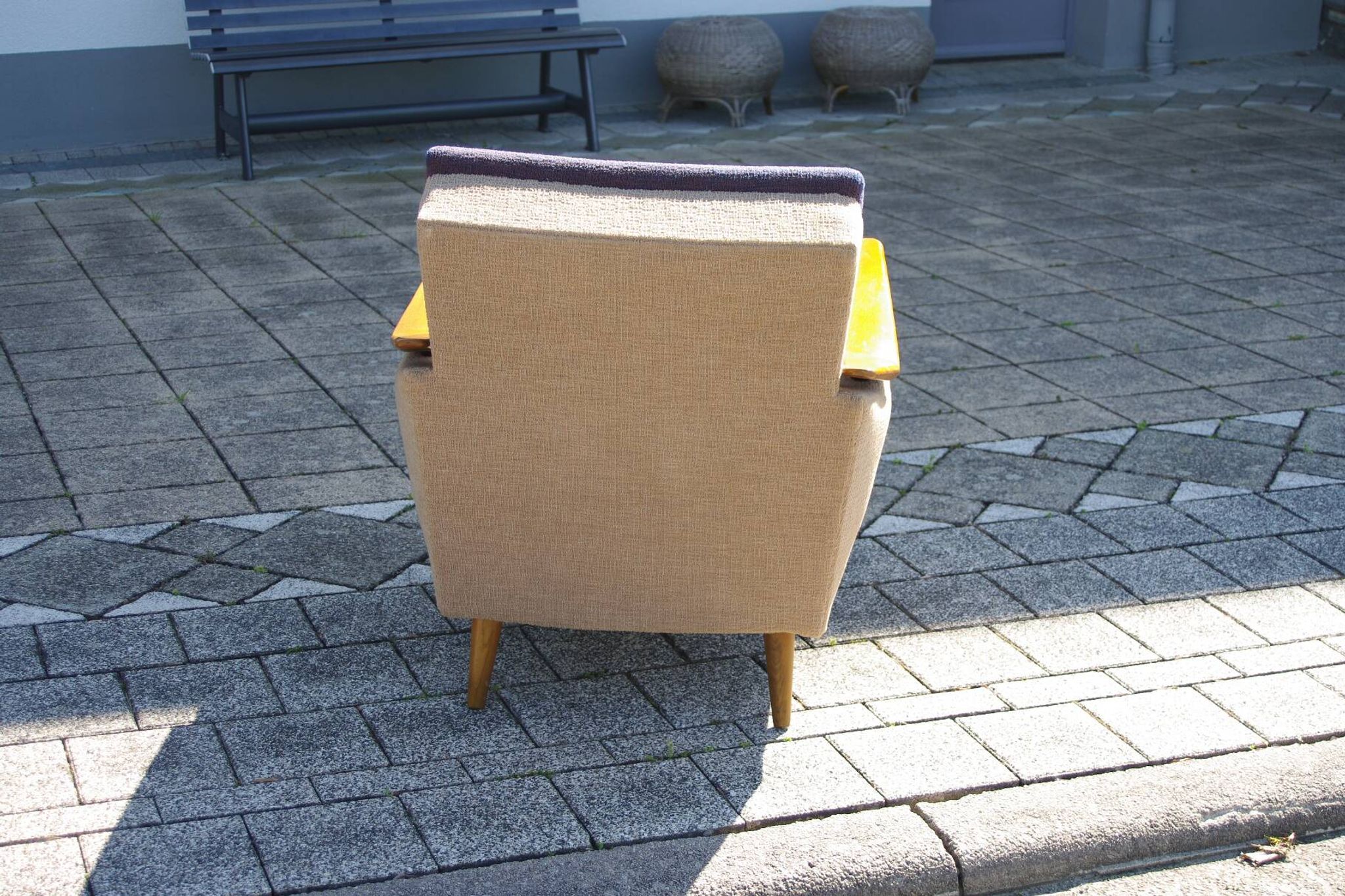 Fauteuil vintage italien accoudoir bomrang