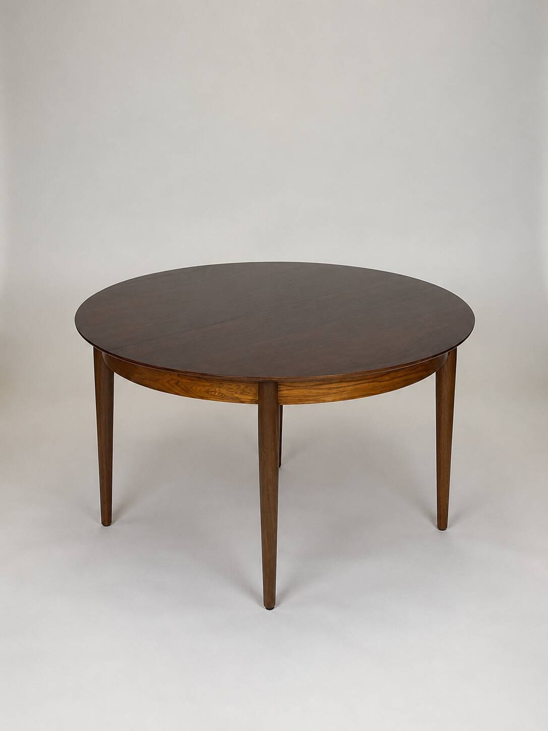 Scandinavian dining table in rosewood from the 1960s.