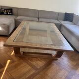 Table basse en bois et verre