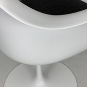 Eero Saarinen Tulip armchair for Knoll International, 1970
