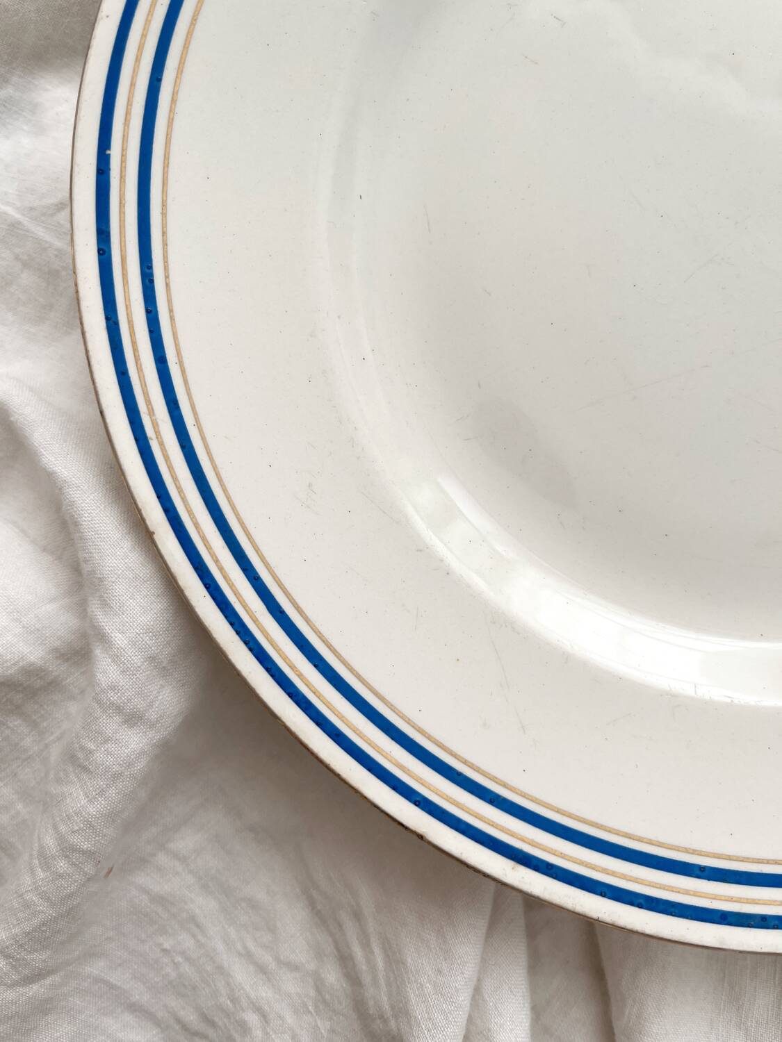 Low ironstone compote dish with blue and gold trim, Saint Amand