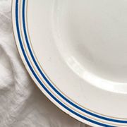 Compotier bas en terre de fer liserés bleu doré Saint Amand