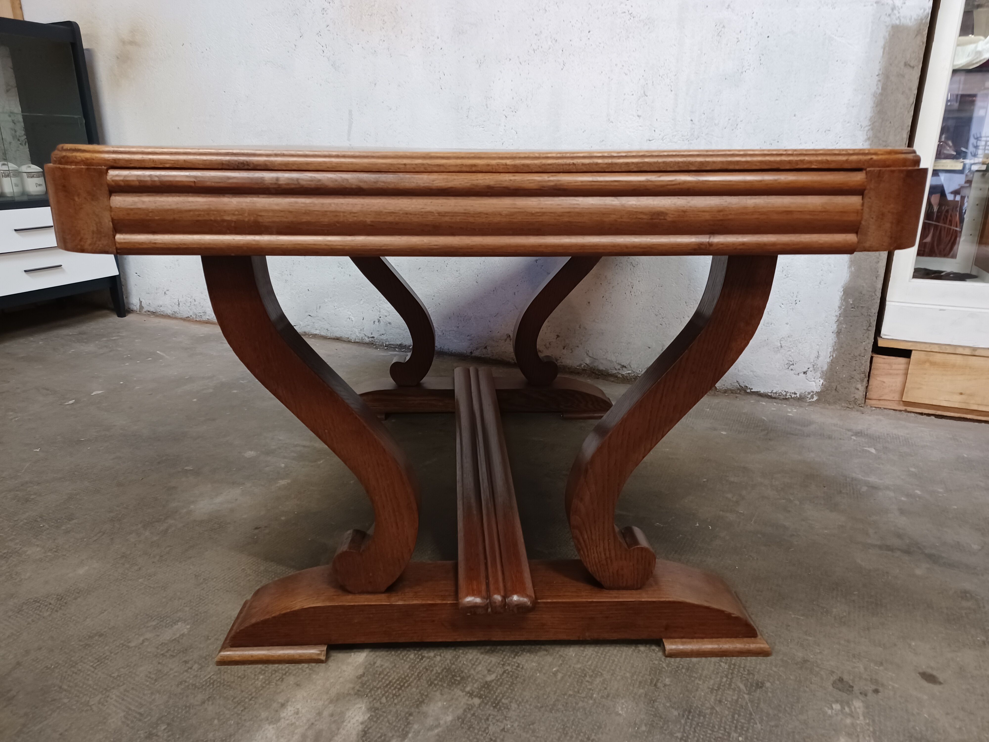 Table Art Deco, 1940