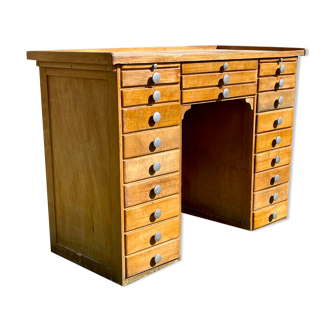 Watchmaker's workbench in beech