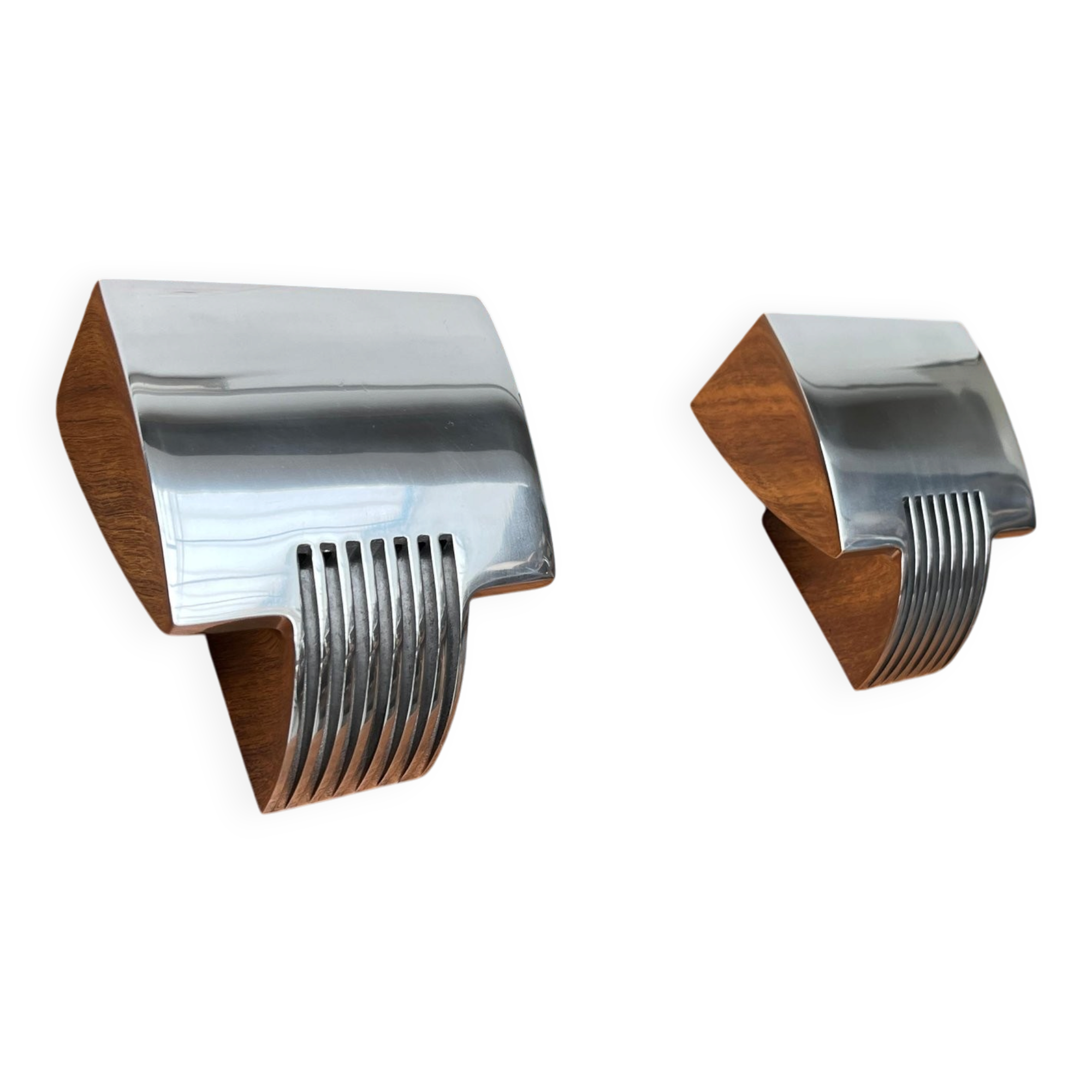 Vintage Postmodern Spanish wall sconces model Arqui Pe in aluminium by O. & S. Devesa for Metalarte, 1990s, set of 2