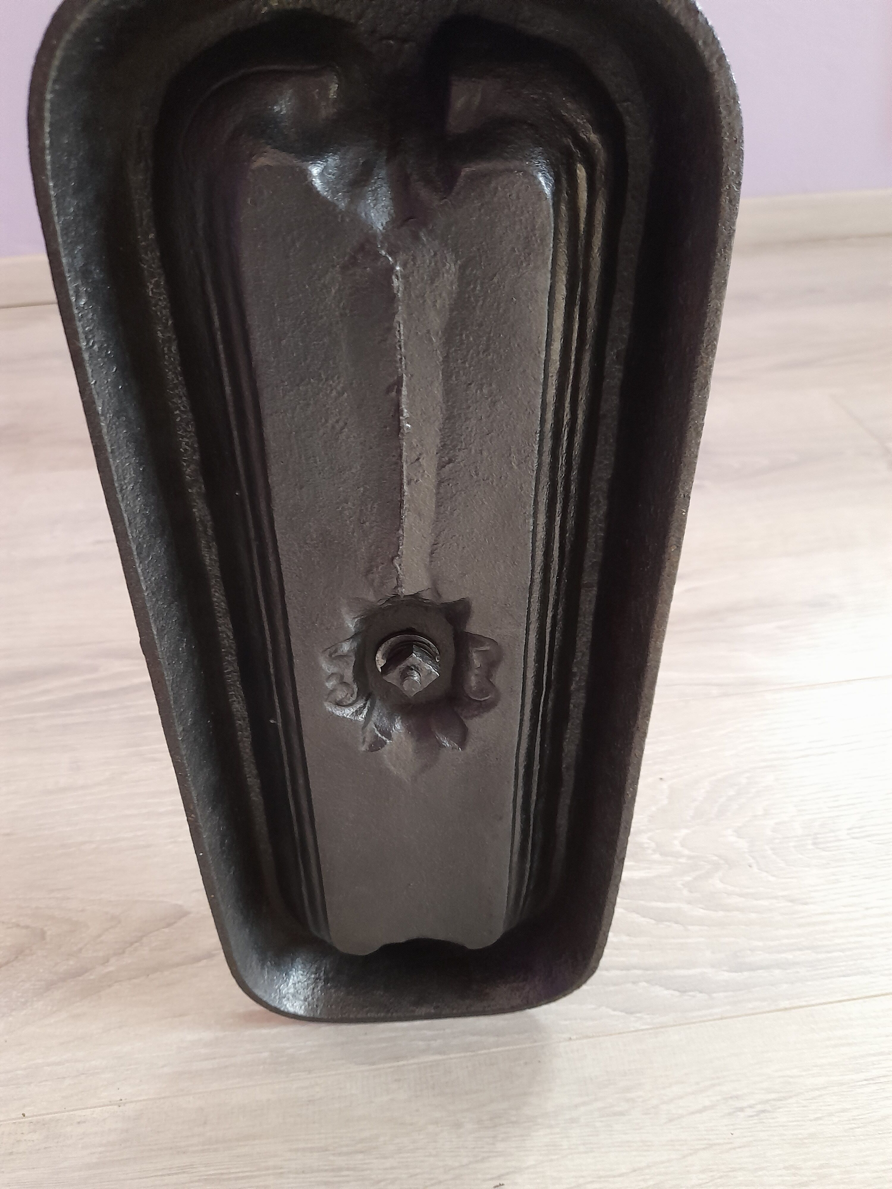 Cast iron umbrella door from the early 20th century