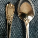 Six small Christofle model Marly spoons in silver metal