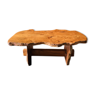 Table basse rectangulaire en bois