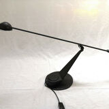 Fase lamp with mobile arms