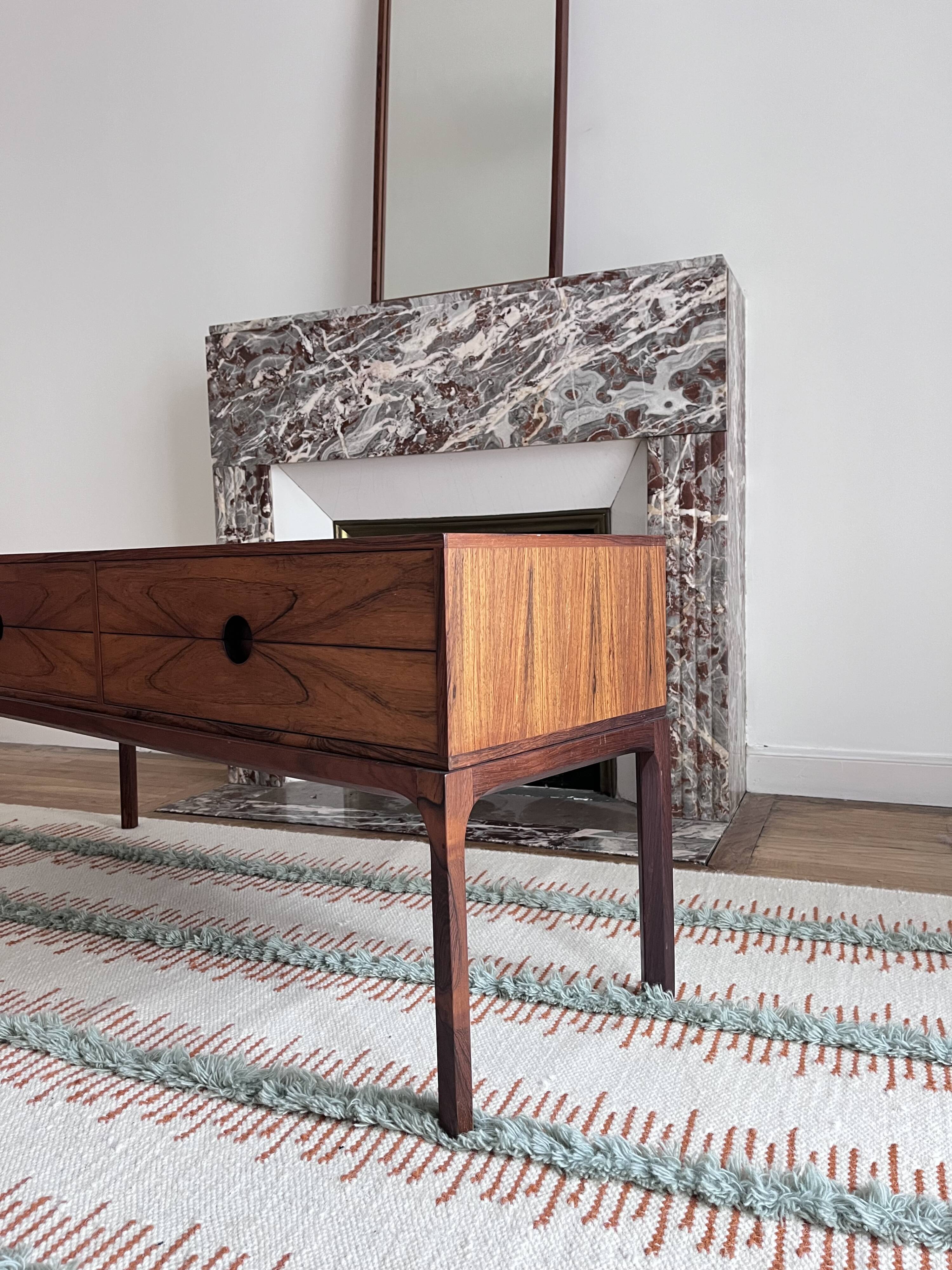 Low enfilade in rosewood by Kai Kristiansen for Aksel Kjersgaard