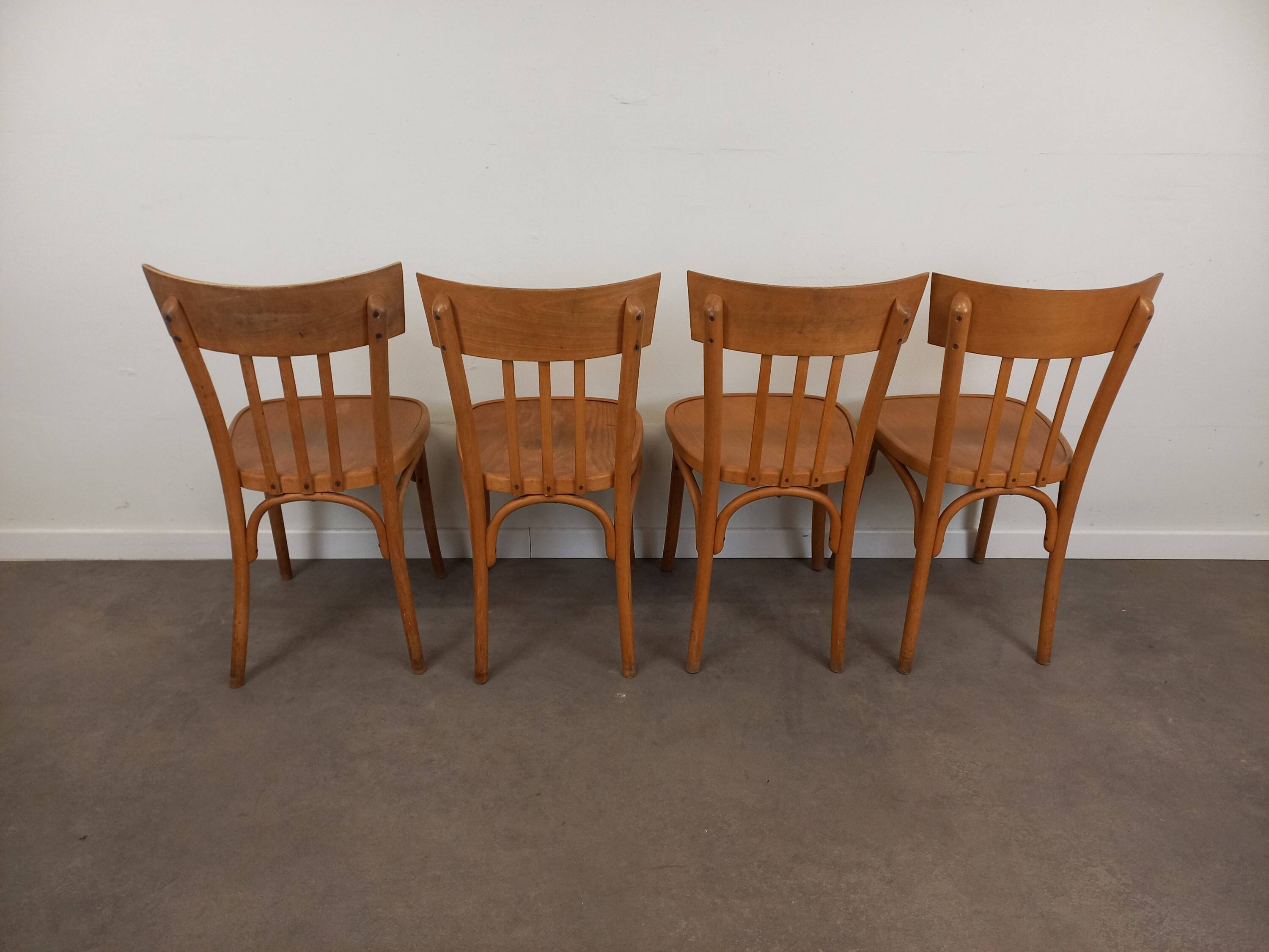 4 chaises bistrot