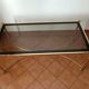Table basse en laiton et verre fumé