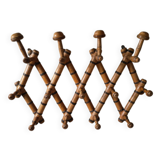 extendable coat rack from the 1930s