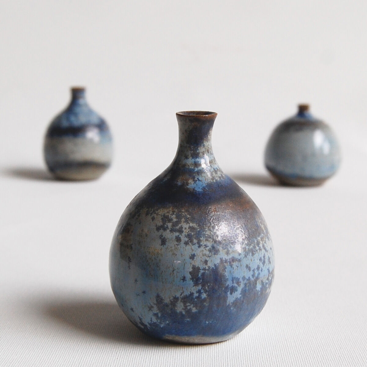Trio de céramiques miniatures bleues Antonio Lampecco