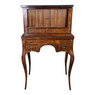 Bonheur du jour / bureau style Louis XV en marqueterie XIXeme