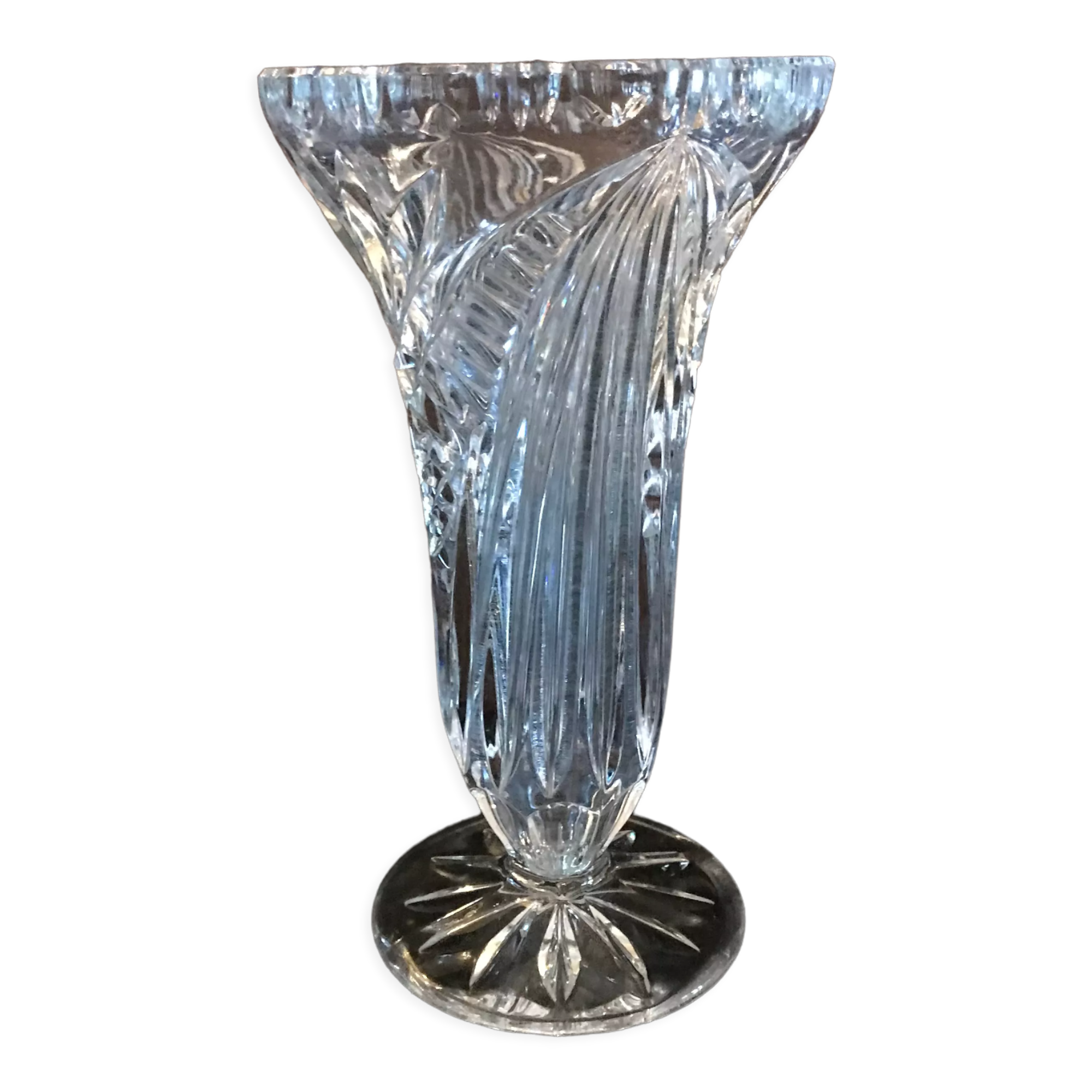 Pop-up Christmas 2022 Chiseled crystal vase mid-XX.