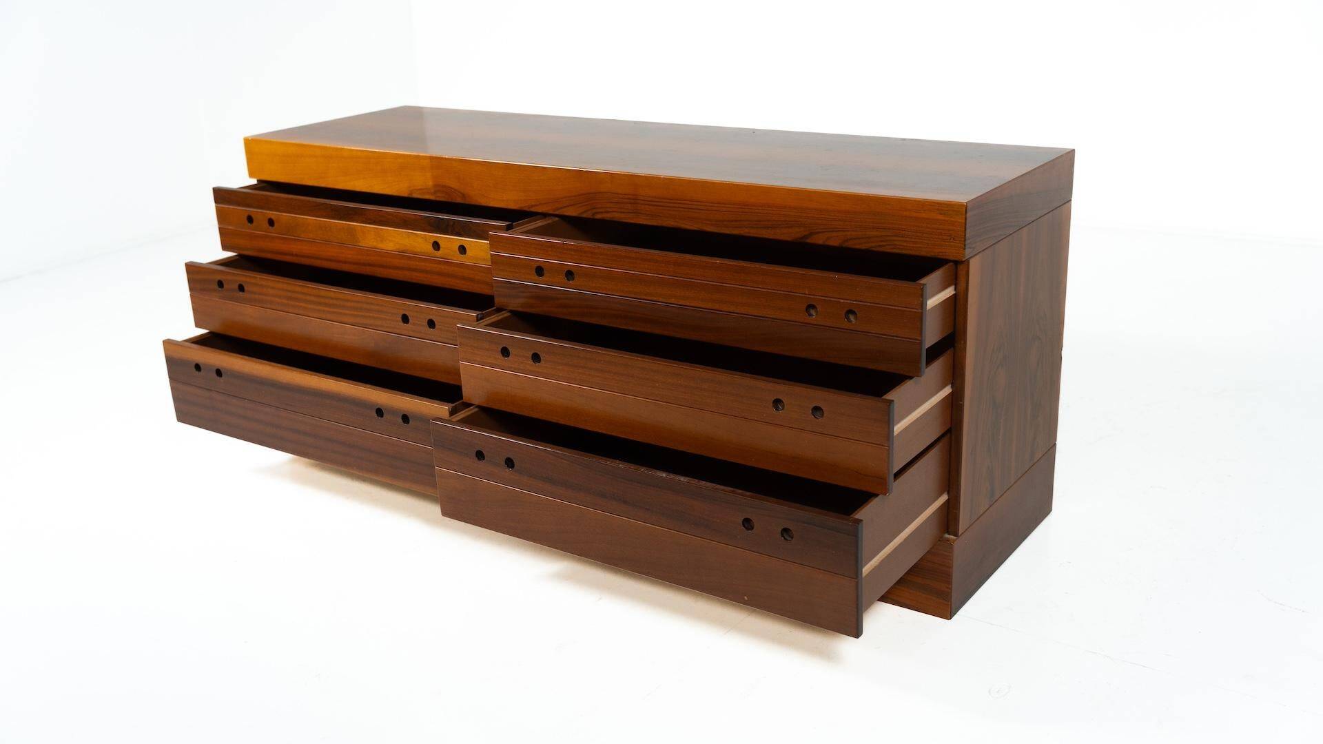 Commode du milieu du siècle, noyer, années 1960