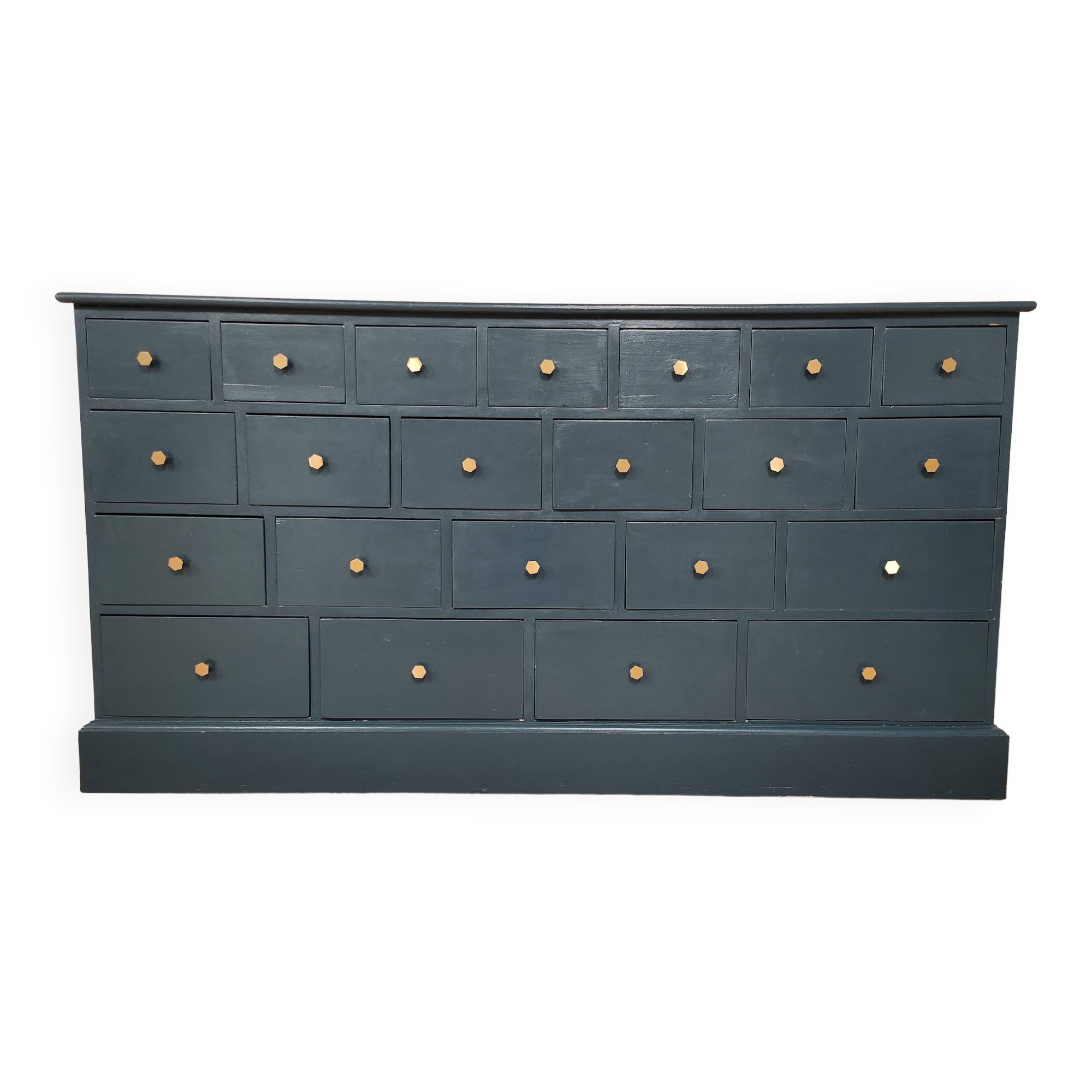 CHEST OF 22 DRAWERS