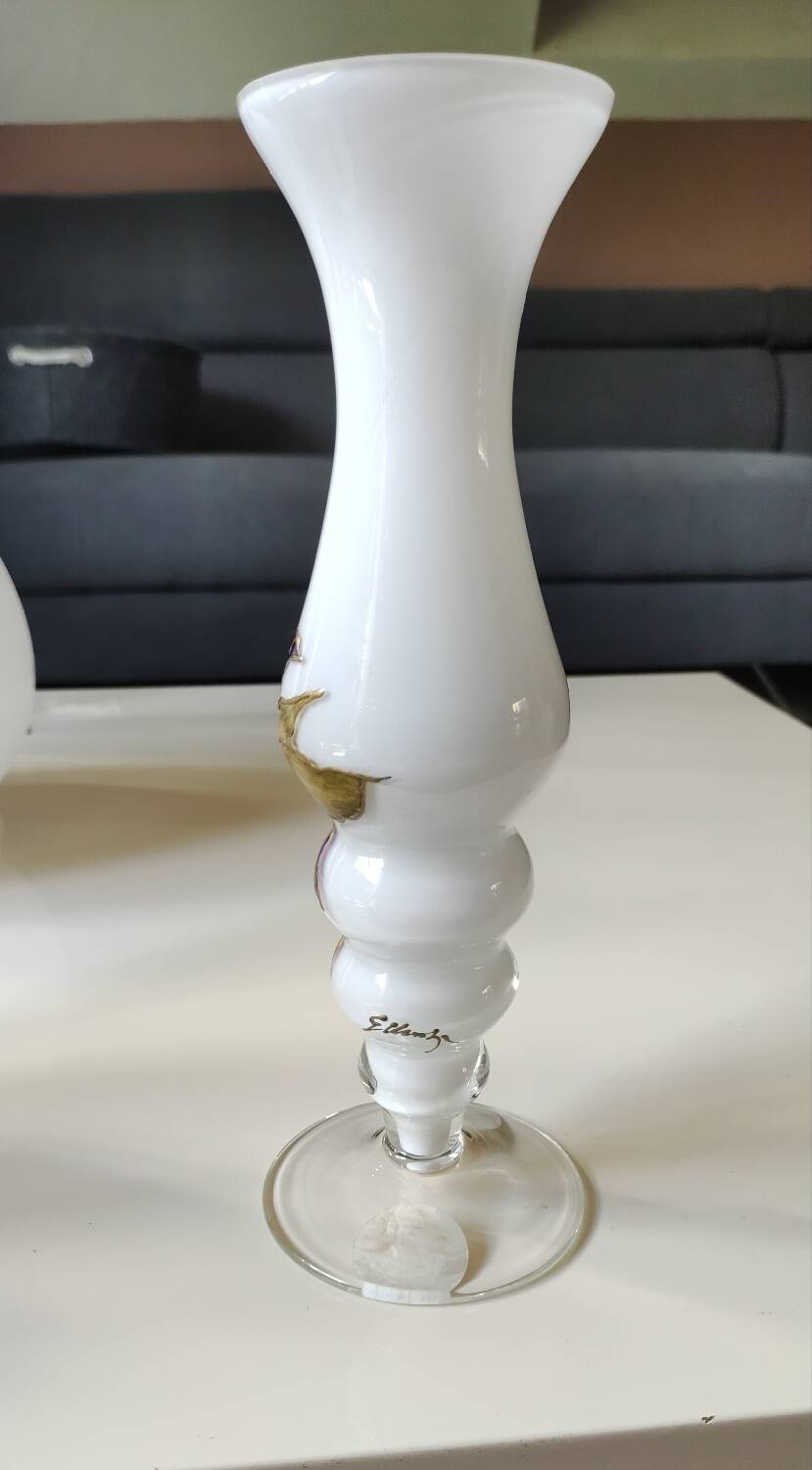 Stylish Kalina Poland vase. Floral decoration. Unique signed piece, 27 cm