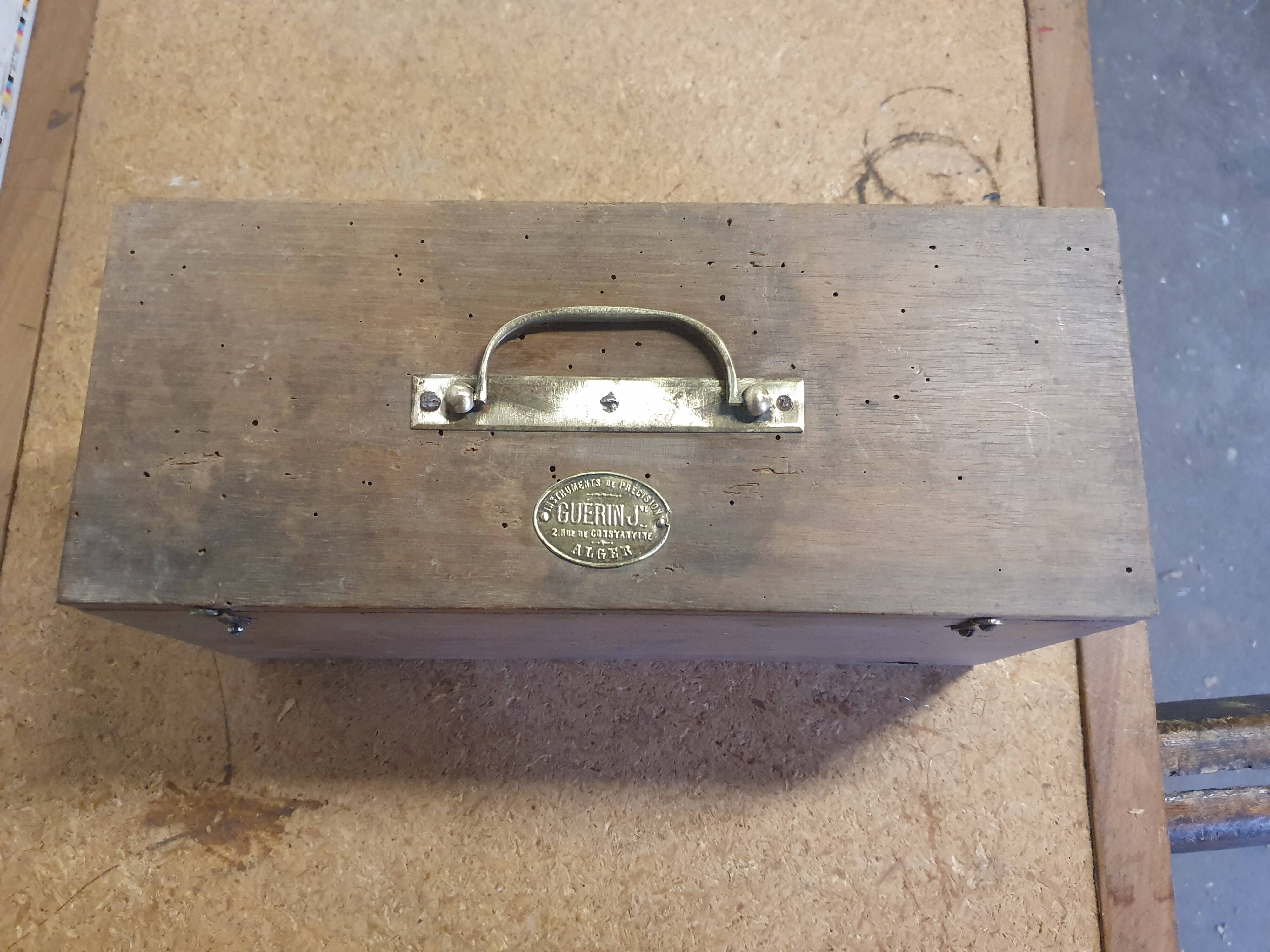 Chemist's box Maison Guérin in Algiers 1930s