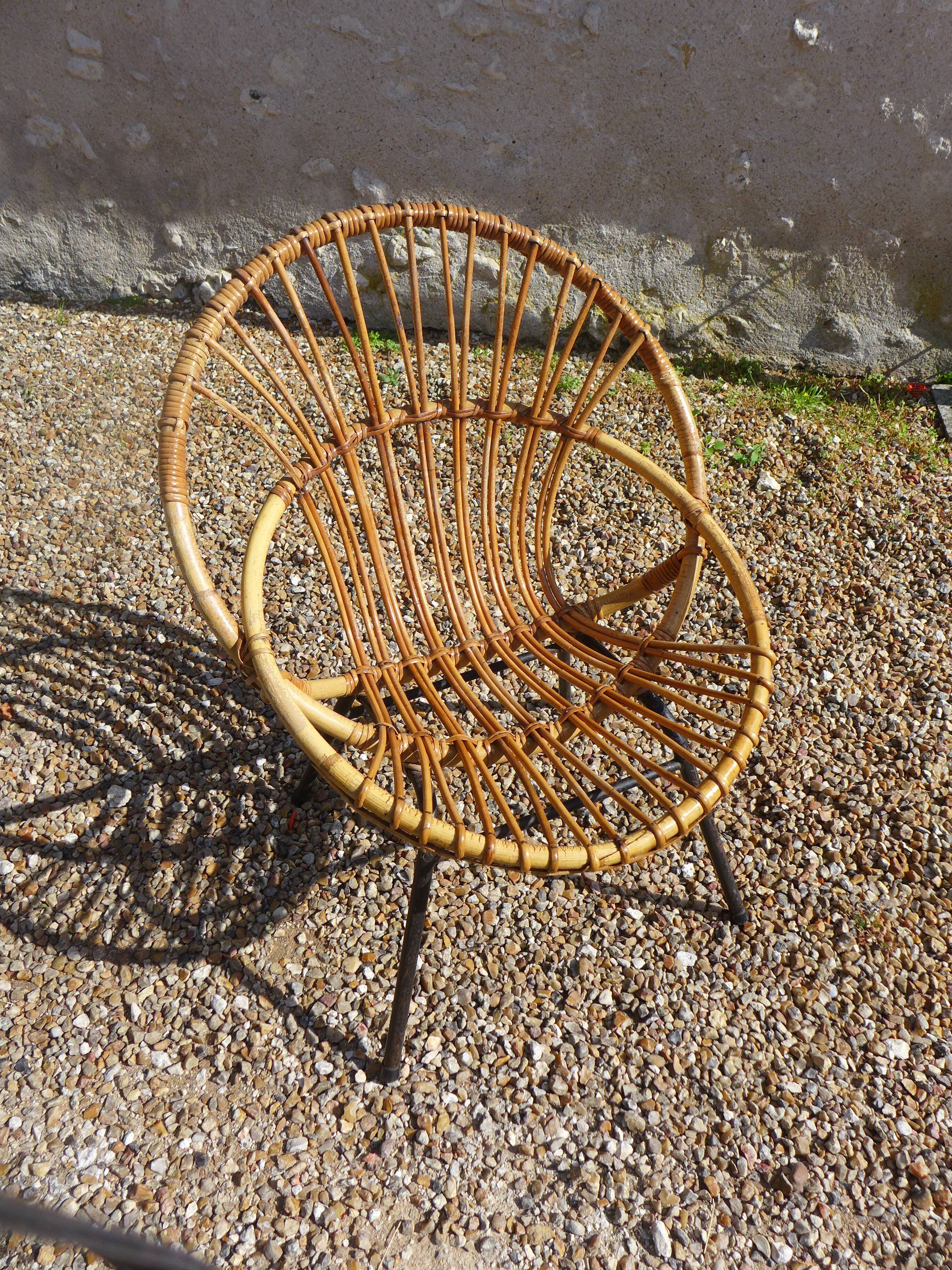 Vintage rattan chair