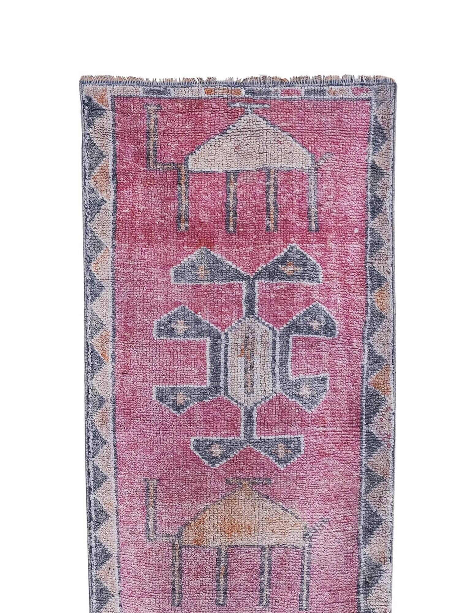 Vintage Turkish hallway rug 89x325 cm