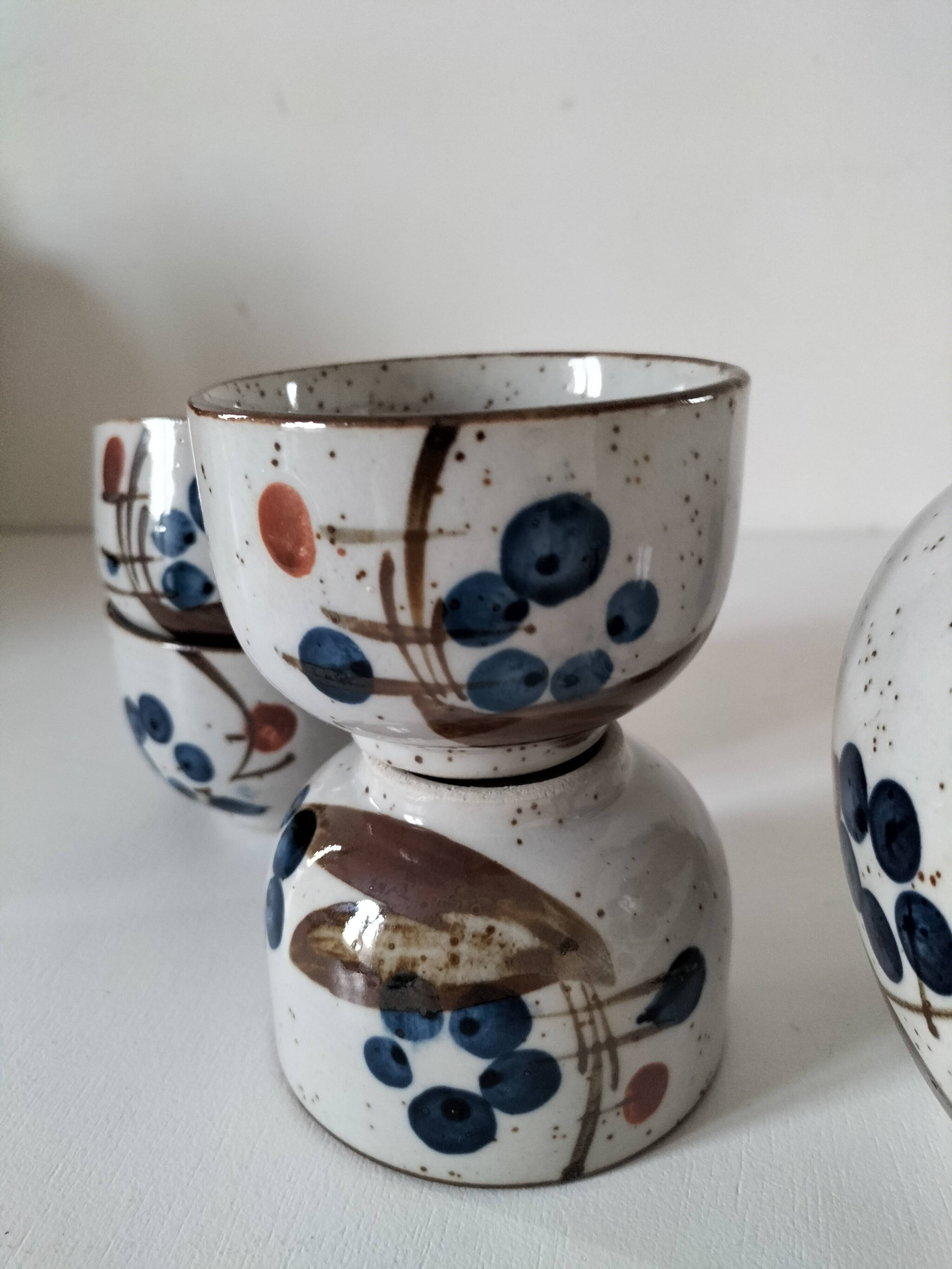 Japanese teapot and cups