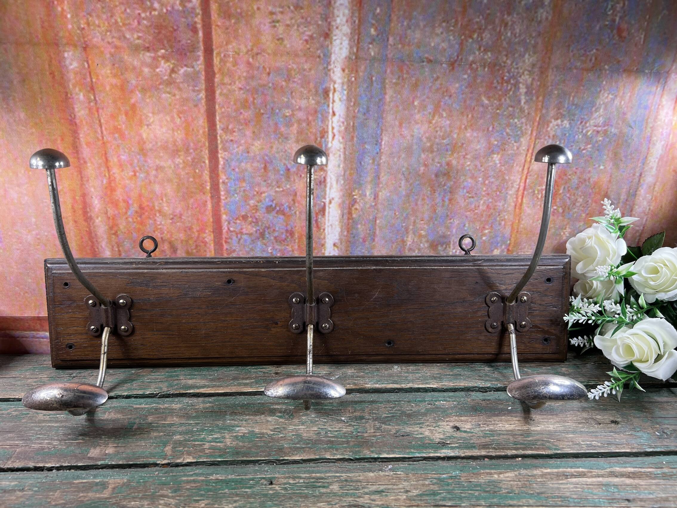 Wall coat rack with 3 hooks