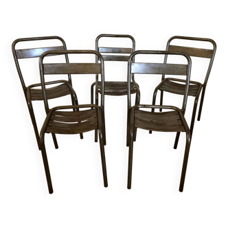 Set of 5 Tolix bistro chairs circa 1950 models T1 and T2