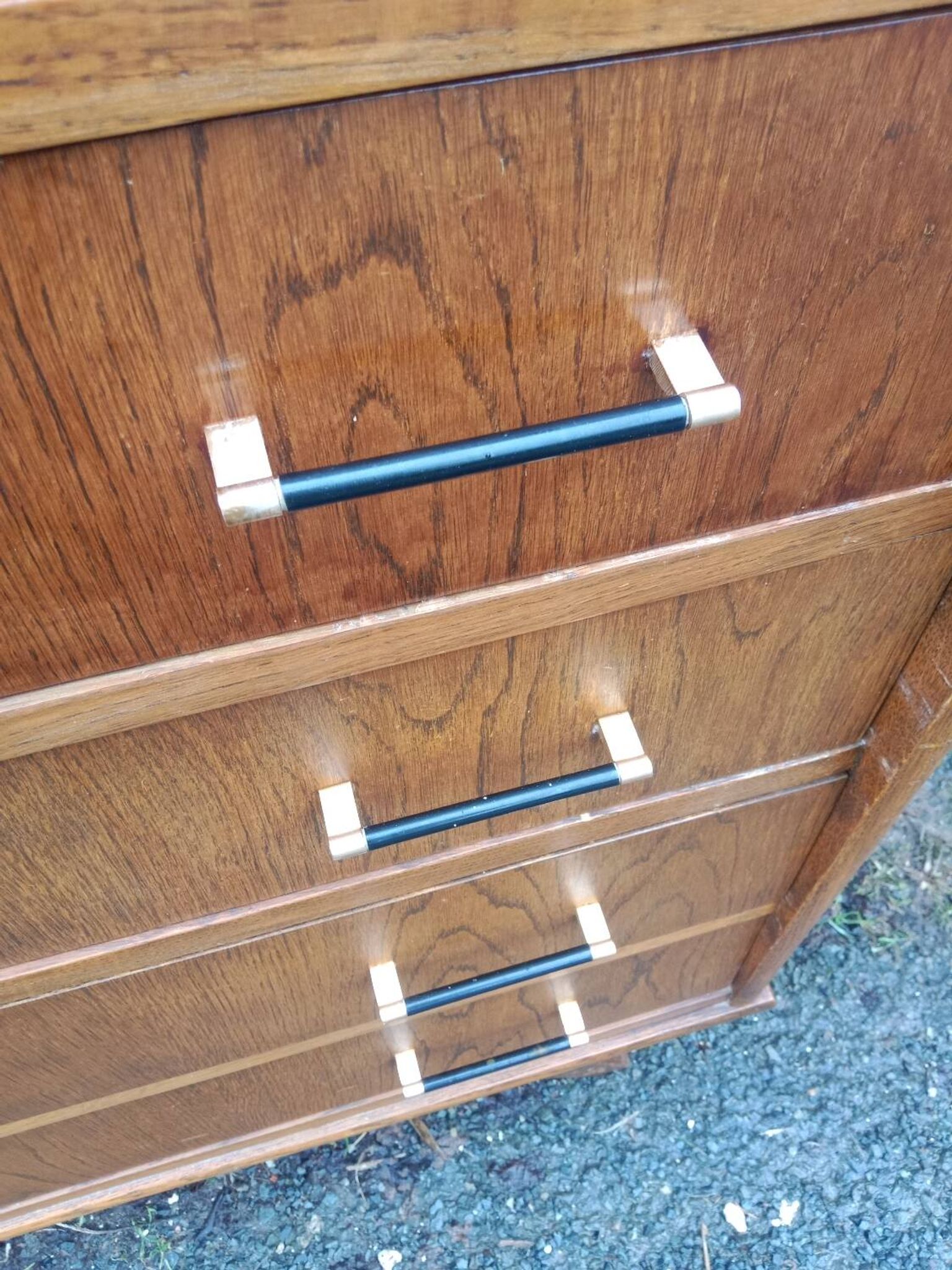 Commode vintage pieds compas