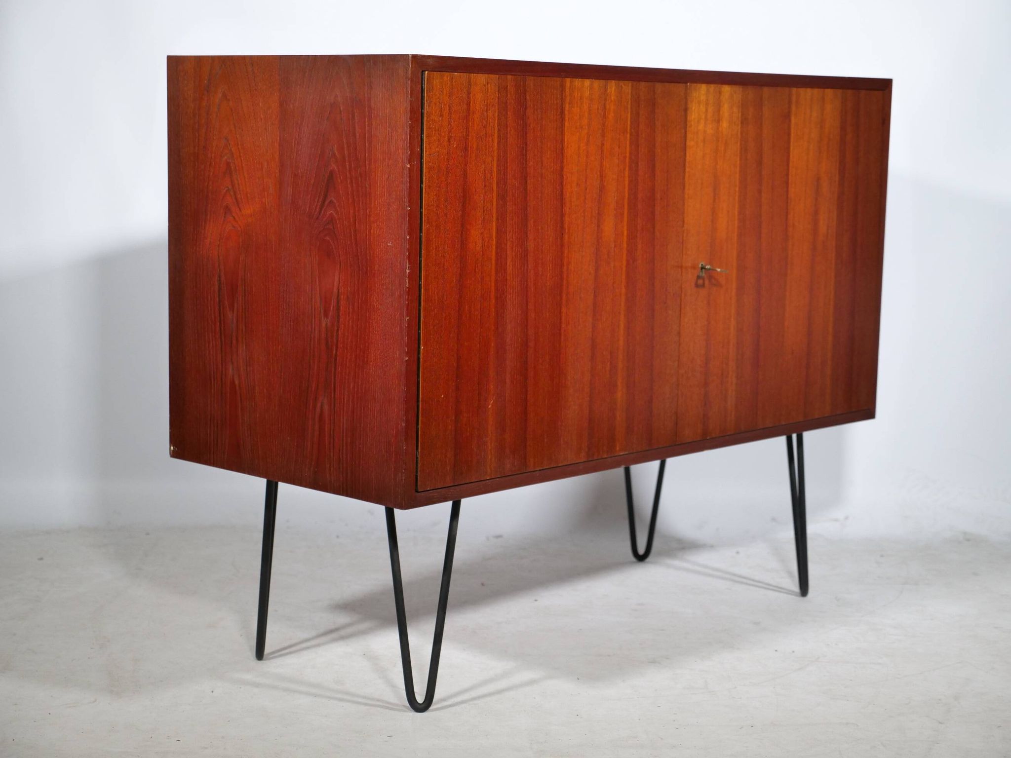 Buffet d'Erich Stratmann, teck, pieds en épingle à cheveux, armoire, années 1960