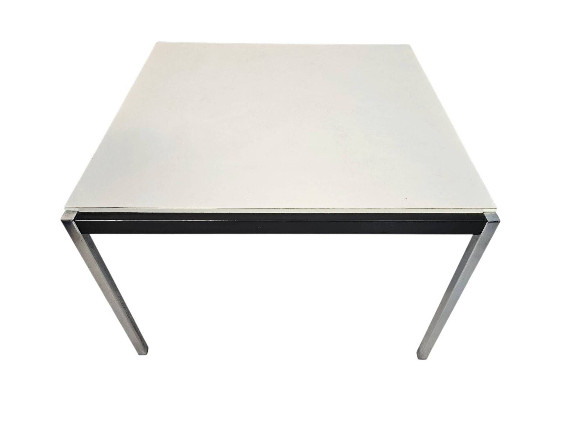 Design néerlandais - Gispen - Coen de Vries - table basse - placage - chrome