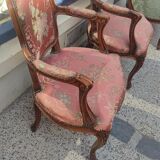 Paire de fauteuils cabriolets de style louis xv