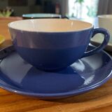 Set of 4 cups plus saucers
