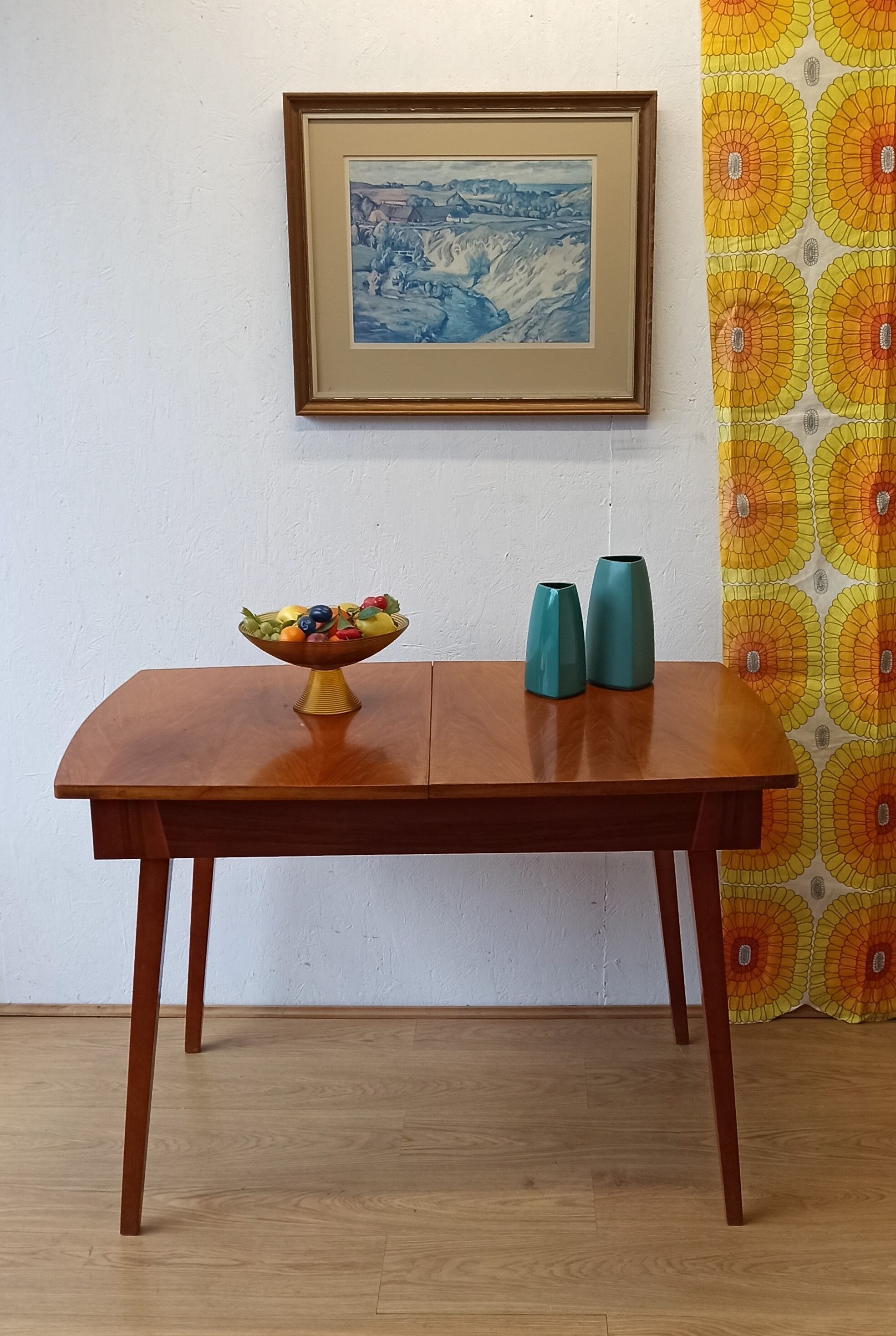 Modernist extendable dinning table  Bilea  of the 1960s.