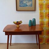 Modernist extendable dinning table  Bilea  of the 1960s.