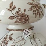 Soupière ancienne en terre de fer – décor "Marguerite", Grand Dépôt Paris