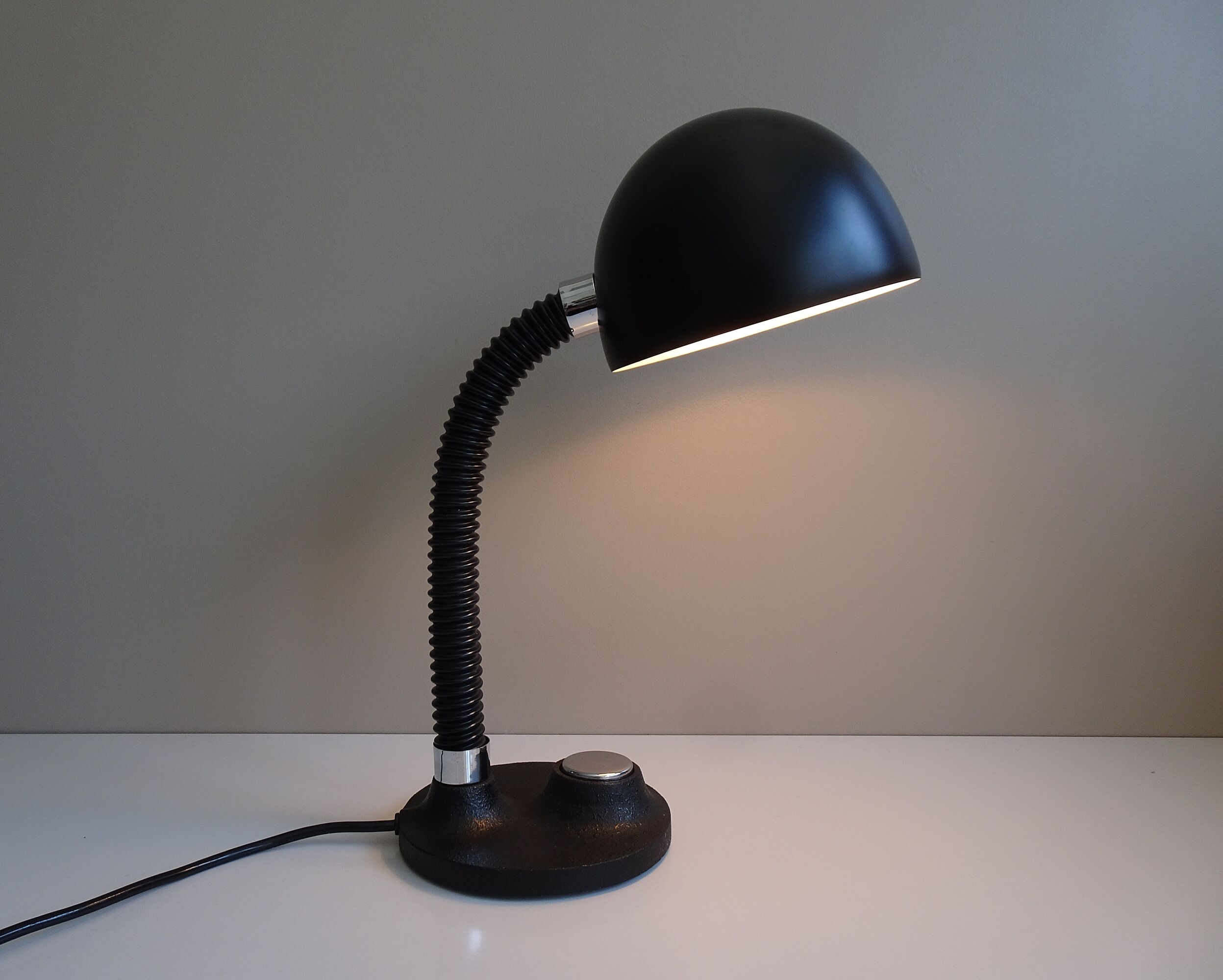 Black desk lamp from
