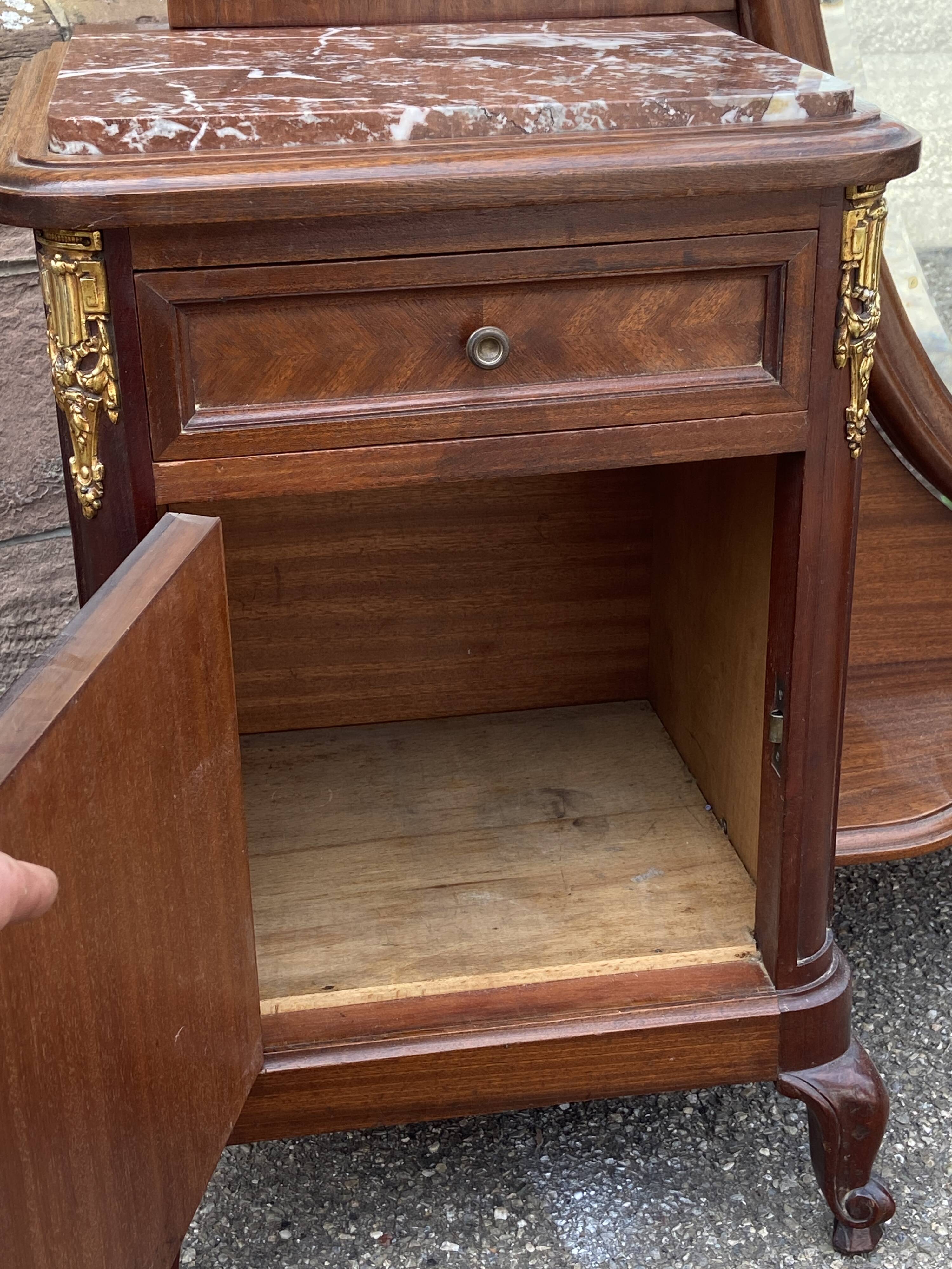 Art Deco period dressing table chest of drawers early 20th century Mahogany Transition style 1920